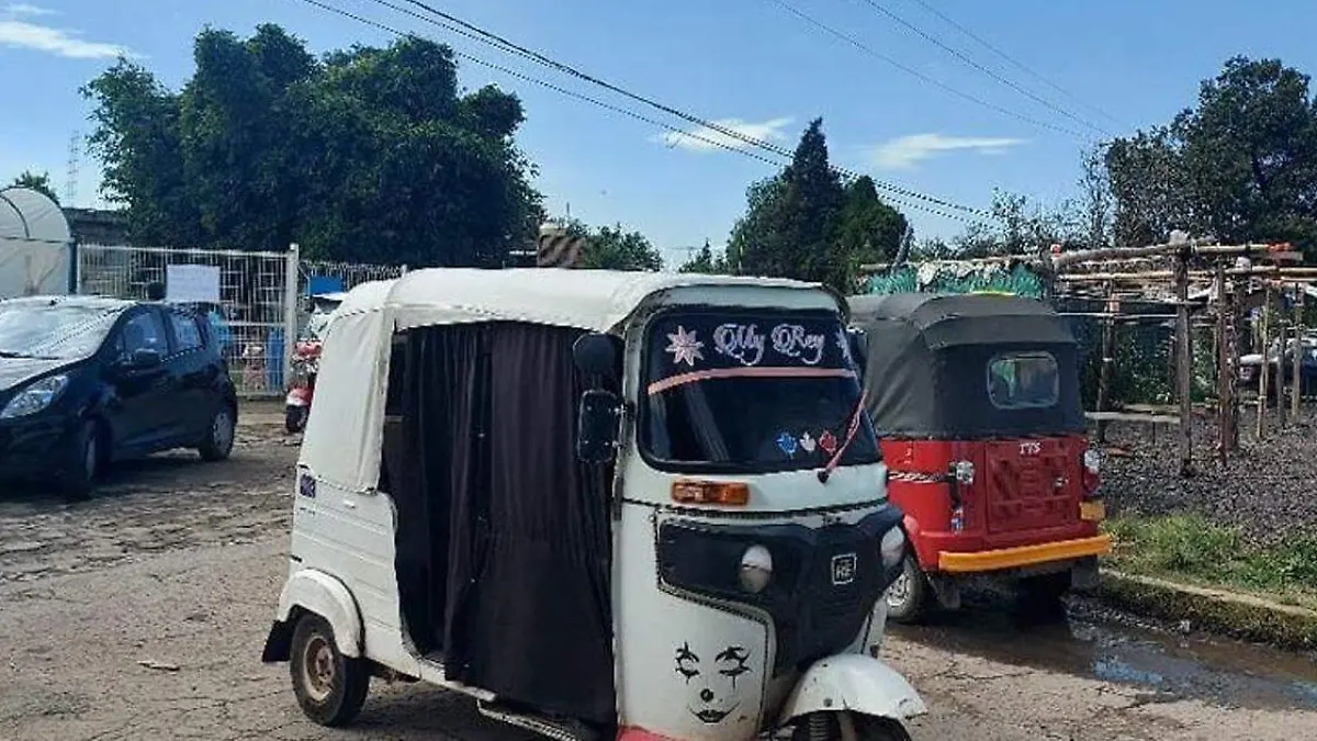 mototaxis siguen operando en Puebla 